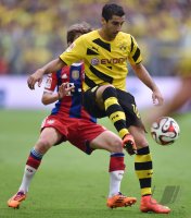 Fussball Bundesliga 14/15 Supercup Finale: Borussia Dortmund - FC Bayern Muenchen