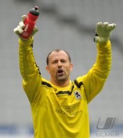 2. Fussball Bundesliga: JUBEL Torwart Gabor Kiraly (1860 Muenchen)