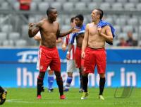 1. Fussball Bundesliga: Edson Braafheid, Franck Ribery (v. li., FC Bayern Muenchen)