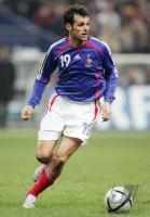 Fussball Nationalmannschaft: SAGNOL Einzelaktion am Ball