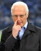 Fussball: Champions League Viertelfinale: BECKENBAUER