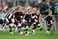 Fussball Champions League  FC Bayern Muenchen - Sporting Lissabon