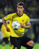 Fussball CHL  Saison 2011/2012:  Borussia Dortmund, KEHL am Ball