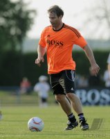 FUSSBALL Sasha   (HUGO BOSS Friends )