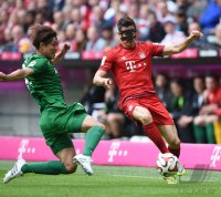 Fussball 1. Bundesliga Saison 14/15: FC Bayern Muenchen -  FC Augsburg