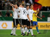 Fussball International  Testspiel: JUBEL nach dem Tor Bastian SCHWEINSTEIGER , Andre SCHUERRLE , Christian TRAESCH , Miroslav KLOSE (v. li., Deutschland)