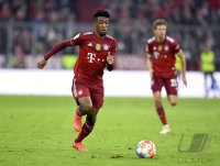 Fussball 1. Bundesliga Saison 21/22: FC Bayern Muenchen -  SC Freiburg