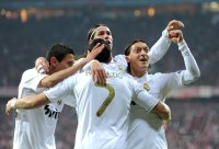 FUSSBALL INTERNATIONAL  CHL HALBFFINALE 11/12:  FC Bayern Muenchen - Real Madrid
