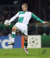 Fussball, Champions League: Bremen, JENSEN Einzelaktion