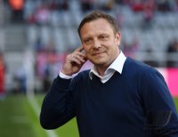 Fussball 1. Bundesliga Saison 15/16: FC Bayern Muenchen -  FC Schalke 04