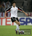 FUSSBALL  Lnderspiel Michael Ballack (GER) am Ball
