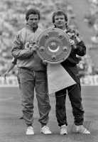 Fussball 1. Bundesliga Saison 1988/1989: Heynckes, Coordes