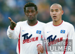 Fussball Bundesliga: Hannover - Hamburger SV, Zweikampf