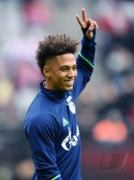 Fussball 1. Bundesliga Saison 16/17: FC Bayern Muenchen - FC Schalke 04