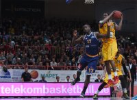 Basketball 1. Bundesliga 14/15 Hauptrunde:  Walter Tigers Tuebingen - Eisbaeren Bremerhaven
