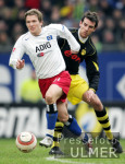 Fussball 1. Bundesliga: Hamburg - Dortmund, Zweikampf