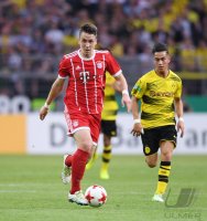 Fussball Deutsche A-Junioren-Meisterschaft 16/17: Borussia Dortmund - FC Bayern Muenchen