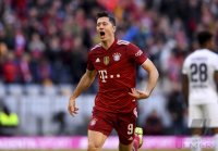Fussball 1. Bundesliga Saison 21/22: FC Bayern Muenchen -  TSG 1899 Hoffenheim