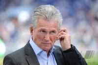 Fussball 1. Bundesliga : Trainer Jupp Heynckes  (FC Bayern Muenchen)