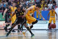 Basketball 1. Bundesliga 14/15 Hauptrunde:  Walter Tigers Tuebingen - medi bayreuth