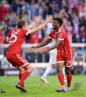 Fussball 1. Bundesliga Saison 17/18: FC Bayern Muenchen - SC Freiburg