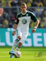 Fussball: 1. Bundesliga Saison 2010/2011: Wolfsburg, JOHNSON Einzelaktion
