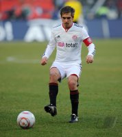 Fussball: 1. Bundesliga Saison 2010/2011: Bayern Muenchen, LAHM am Ball