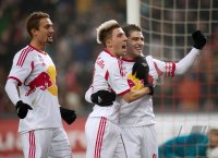 FUSSBALL International Testspiel 2013/2014: JUBEL Red Bull Salzburg