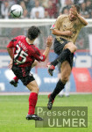 Fussball 1. Bundesliga: Leverkusen - Bayern, Zweikampf