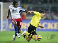 Fussball 1. Bundesliga: Dortmund - Hamburg, Zweikampf