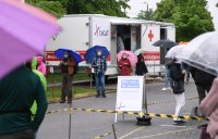 Grosser Andrang beim Tuebinger Unternehmen CeGaT bei den Corona-Antikoerpertests