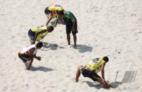 Training of the Brazilean National Beach Soccer Team