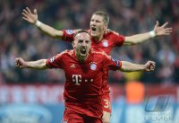 FUSSBALL INTERNATIONAL  CHL HALBFFINALE 11/12:  FC Bayern Muenchen - Olympic Marseille