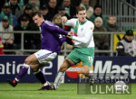 Fussball UCL, Bremen - Anderlecht, Zweikampf
