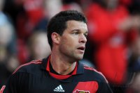 Fussball: 1. Bundesliga Saison 2010/2011: Leverkusen - Schalke