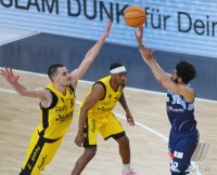 Basketball 2. Liga 21/22 Playoff Viertelfinale: Tigers Tuebingen - Eisbaeren Bremerhaven