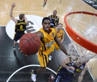 Basketball 1. Bundesliga  12/13  Walter Tigers Tuebingen  - Alba Berlin