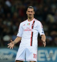 FUSSBALL INTERNATIONAL  CHL Viertelfinale 11/12:  AC Mailand - FC Barcelona