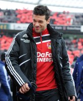 Fussball: 1. Bundesliga Saison 2010/2011: Leverkusen - Stuttgart