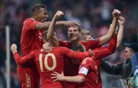 FUSSBALL INTERNATIONAL  CHL HALBFFINALE 11/12:  FC Bayern Muenchen - Real Madrid
