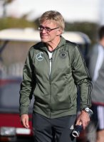 Fussball Training Deutsche Nationalmannschaft: DFB Chefscout Urs Siegenthaler (Schweiz)