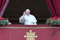 Rom; Papst Franziskus I. spricht den Urbi Et Orbi Segen