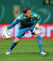 Fussball DFB Pokal, Saison 2011/2012, Halbfinale: Torwart Roman Weidenfeller (Borussia Dortmund)