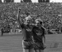 Fussball 1. Bundesliga Stuttgart-Bayern: Hoeness, Rummenigge