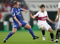 Fussball UEFA-Pokal: Schalke - Sevilla, Zweikampf