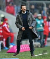 Fussball 1. Bundesliga Saison 14/15: Trainer Josef Zinnbauer (Hamburger SV)