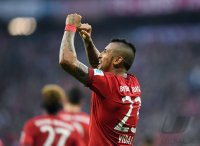 Fussball 1. Bundesliga Saison 15/16: FC Bayern Muenchen -  FC Schalke 04