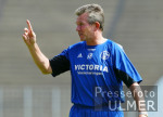 Fussball 1. Bundesliga: Training S04, Trainer Jupp Heynckes