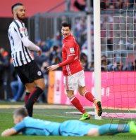 Fussball 1. Bundesliga Saison 2016/2017: FC Bayern Muenchen - Eintracht Frankfurt