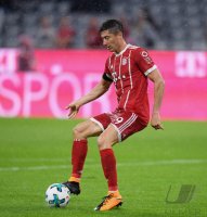 Fussball 1. Bundesliga Saison 17/18: FC Bayern Muenchen - Bayer 04 Leverkusen
